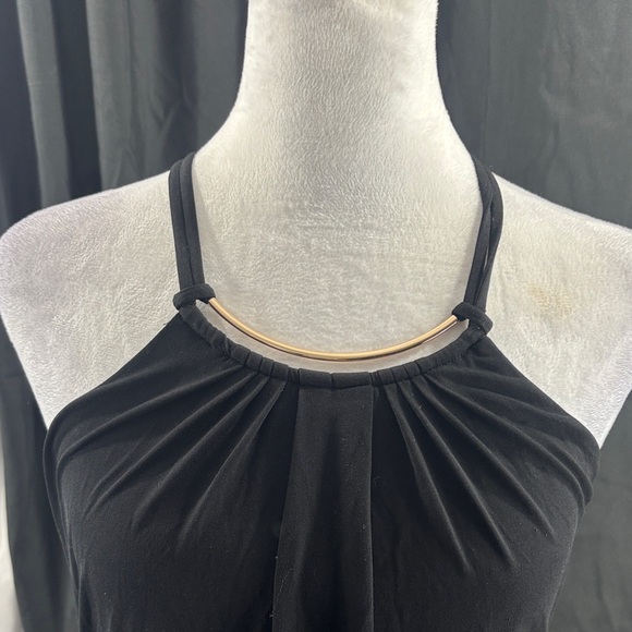 Elegant Black Halter Top - Picture 3 of 4
